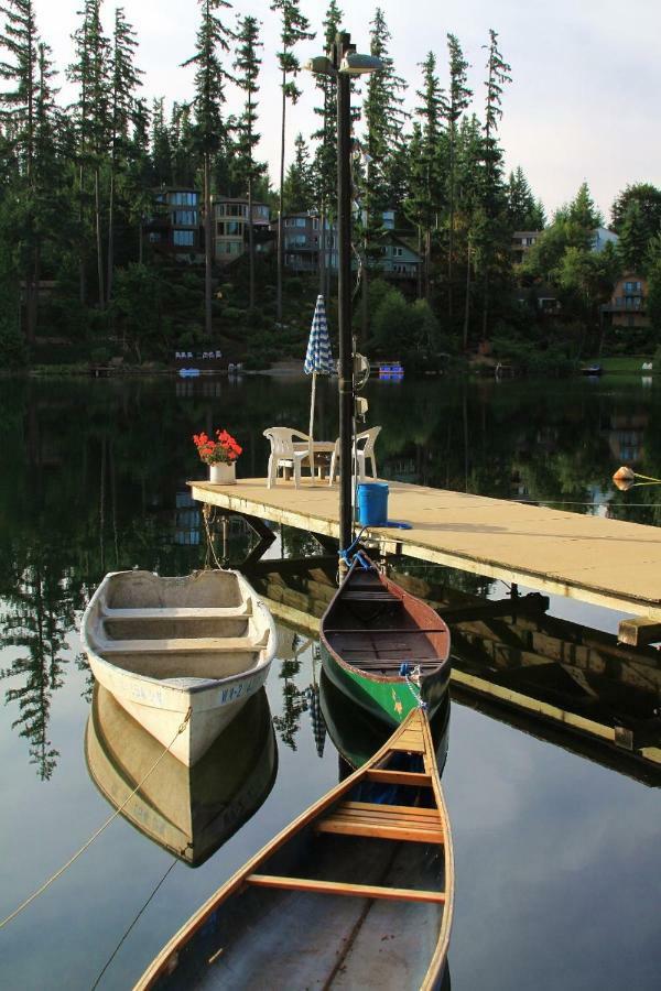 Linda'S By The Lake Maple Valley Eksteriør billede